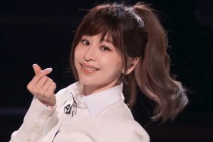 男孩女孩永远《爱你》甜心教主王心凌幸运翻红？英文怎么表述？